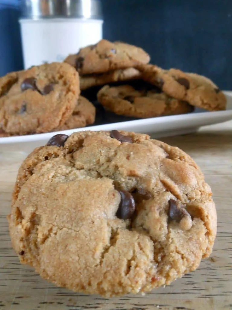 Bacon & Brown Butter Chocolate Chip Cookies - Sugar Dish Me