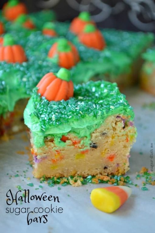 Happy Halloween Sugar Cookie Bars - Sugar Dish Me