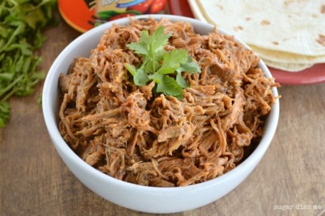 Apple Butter Pulled Pork - Sugar Dish Me