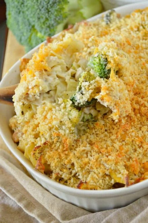 Easy Chicken Broccoli Bake - Sugar Dish Me