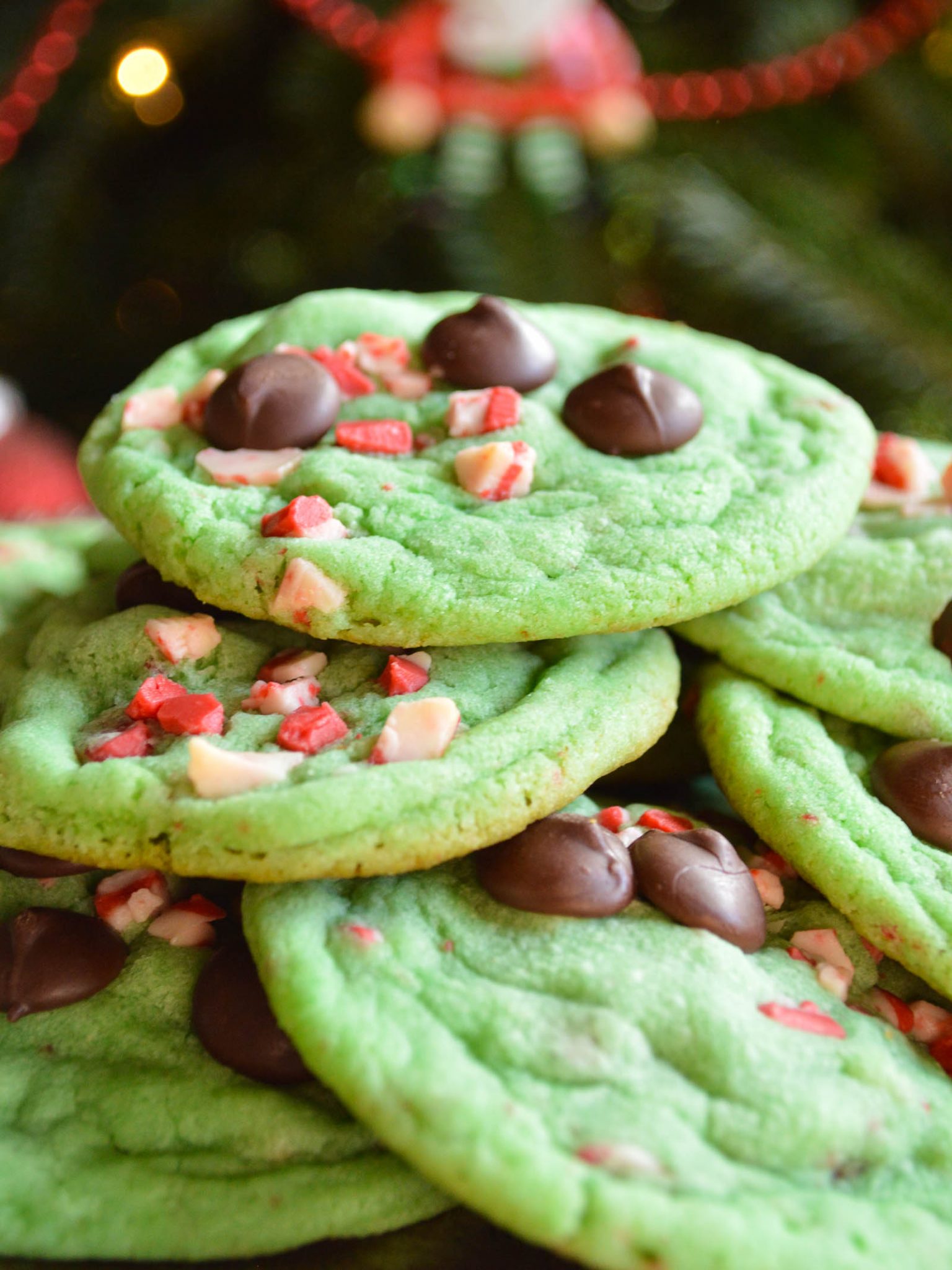 The Grinch Stole Christmas Cookies - Sugar Dish Me