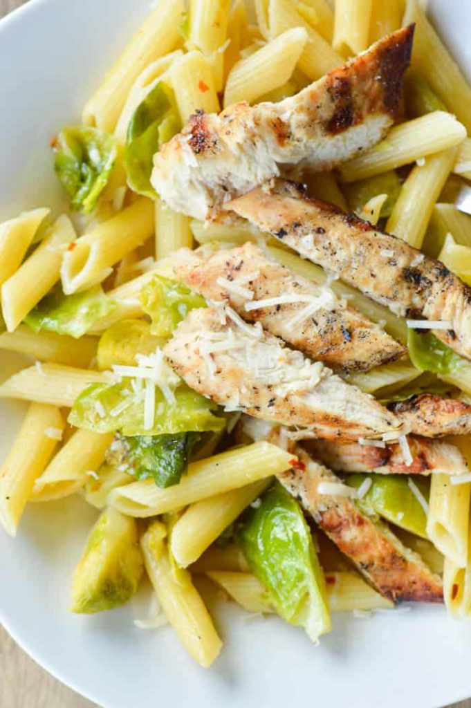 Penne with Grilled Chicken and Brussels Sprouts - Sugar Dish Me