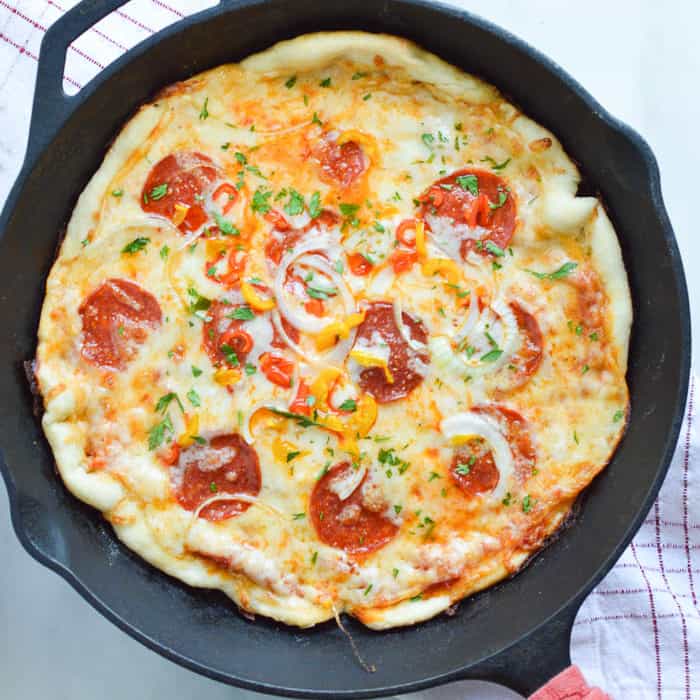 https://www.sugardishme.com/wp-content/uploads/2019/07/20-Minute-Skillet-Pizza-From-Scratch-Square.jpg