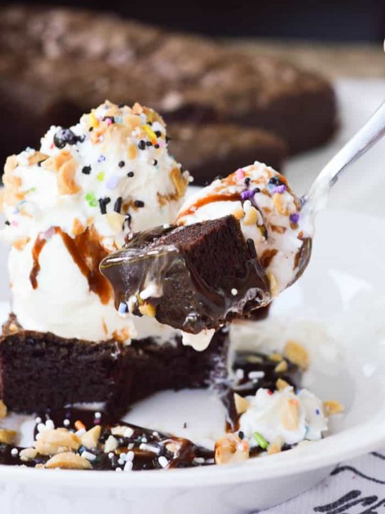 Homemade Brownie Sundaes Recipe Sugar Dish Me 