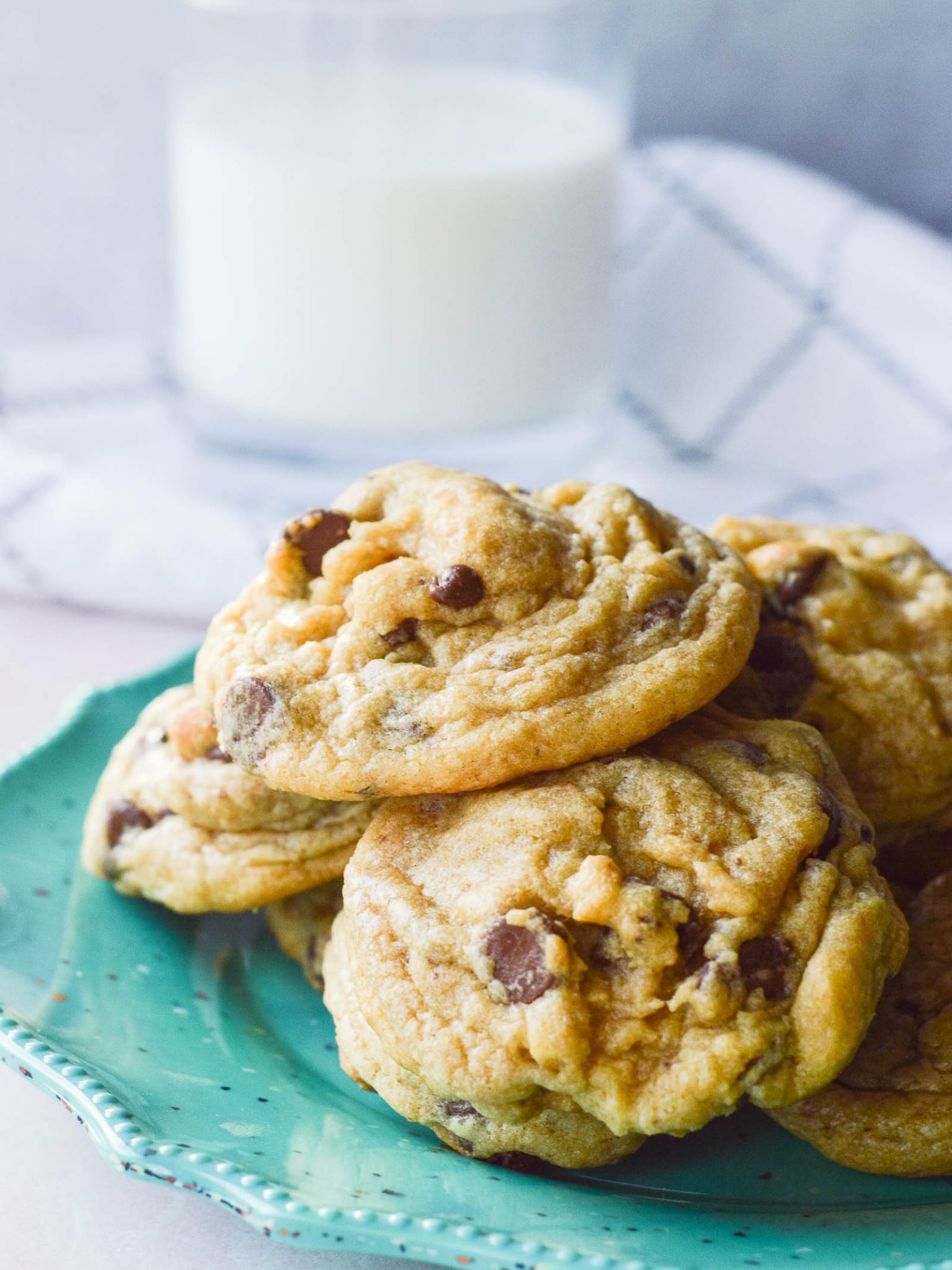 The Best Soft Chocolate Chip Pudding Cookies - Sugar Dish Me