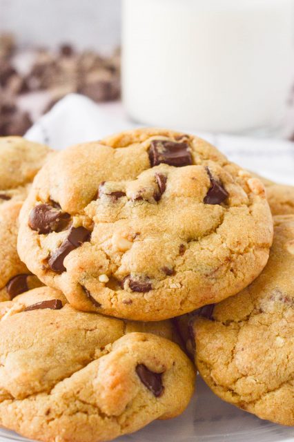 The Best Soft Chocolate Chip Pudding Cookies - Sugar Dish Me